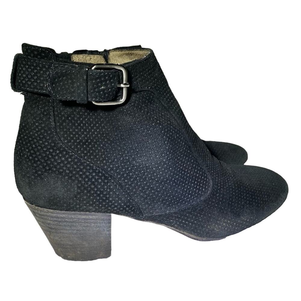 Aquatalia Black Suede Leather Ankle Bootie Size 7.5 Side Zipper Made in Italy